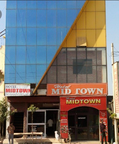 Mid Town